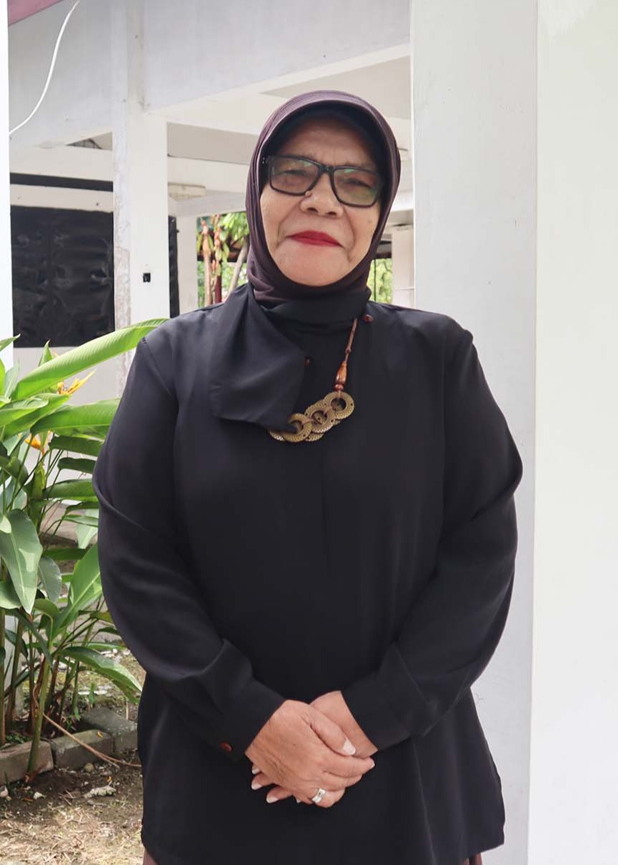 Dra. Swesana Mardia Lubis, M.Hum.
